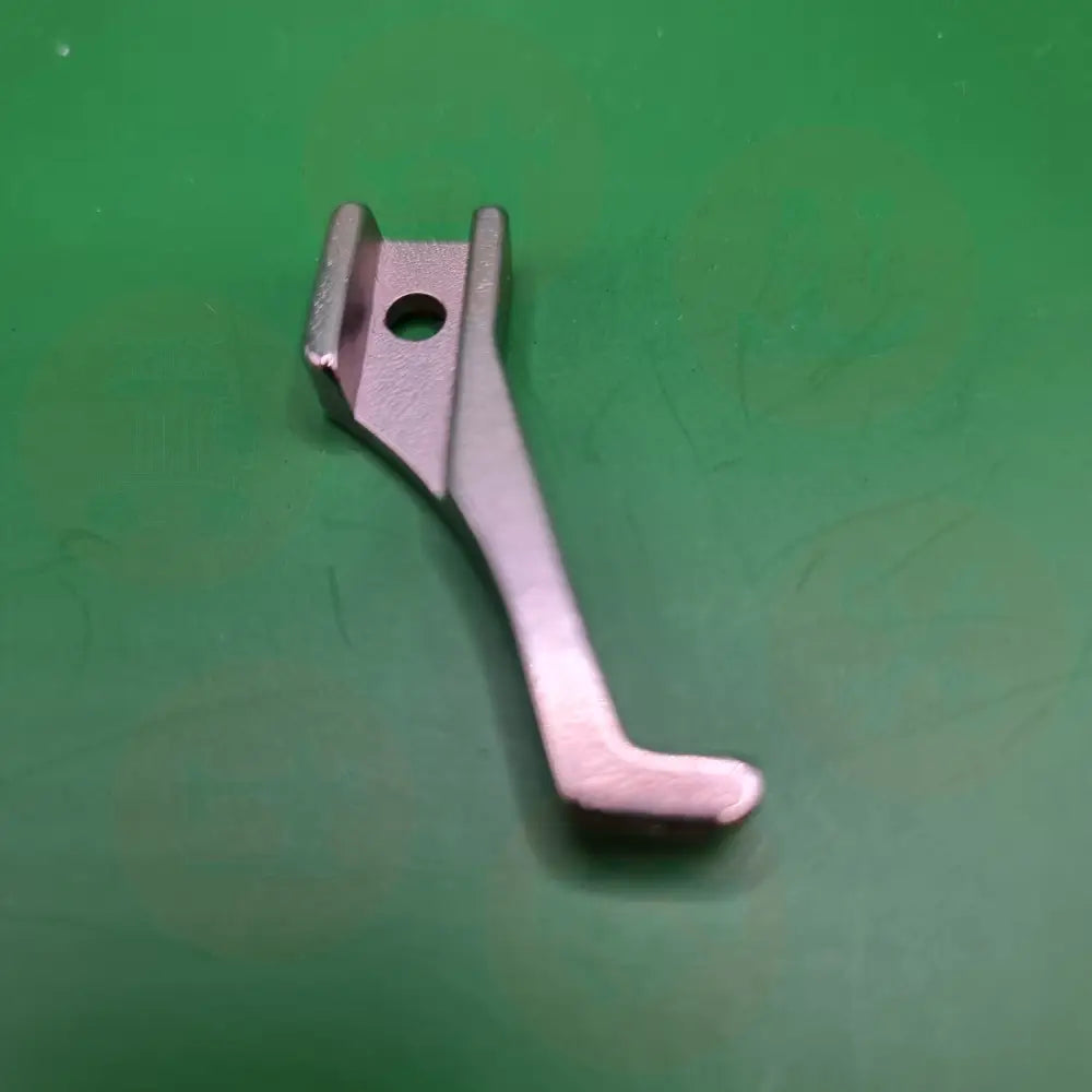 151852-0-01 = 151852001 = U193T INSIDE ZIP FOOT Domestic Parts