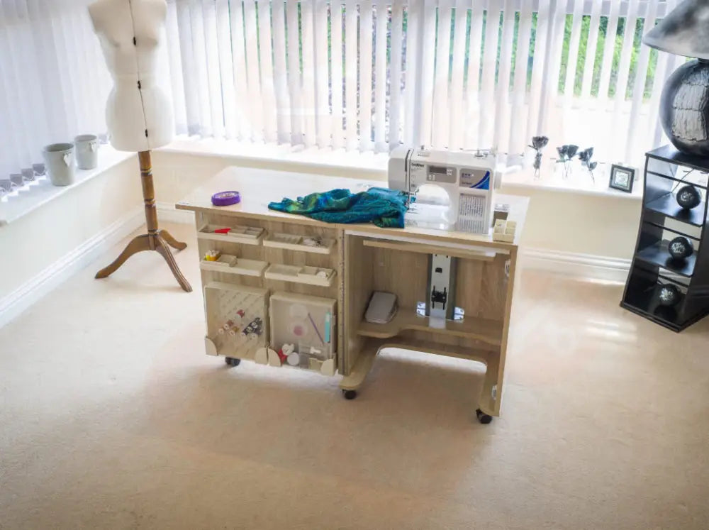 Horn CUB PLUS Sewing Cabinet with Standard Opening Air-Lift & Flush Inset Style (Type 1972) UNITED KINGDOM