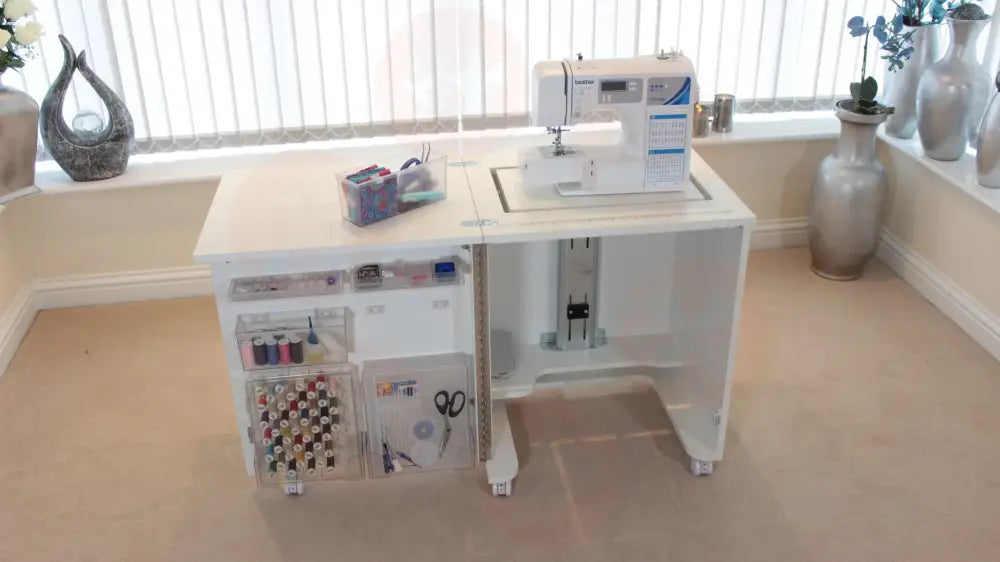 Horn CUB PLUS Sewing Cabinet with Standard Opening Air-Lift & Flush Inset Style (Type 1972) UNITED KINGDOM