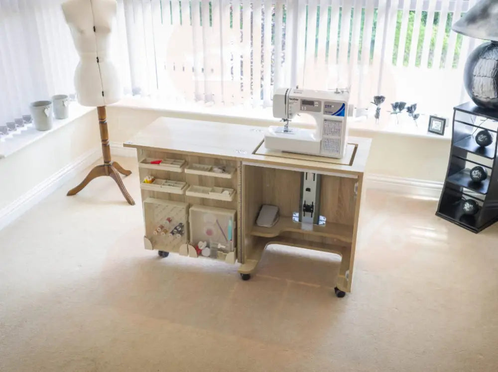 Horn CUB PLUS Sewing Cabinet with Standard Opening Air-Lift & Flush Inset Style (Type 1972) UNITED KINGDOM