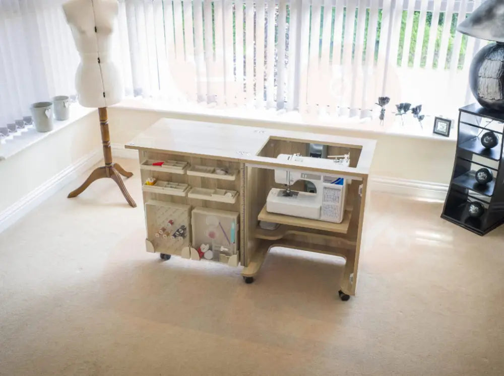 Horn CUB PLUS Sewing Cabinet with Standard Opening Air-Lift & Flush Inset Style (Type 1972) UNITED KINGDOM