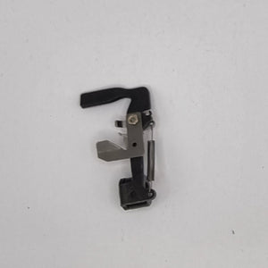 0328037000 BERNINA BASE RETAINER COMPLETE 560 580 640