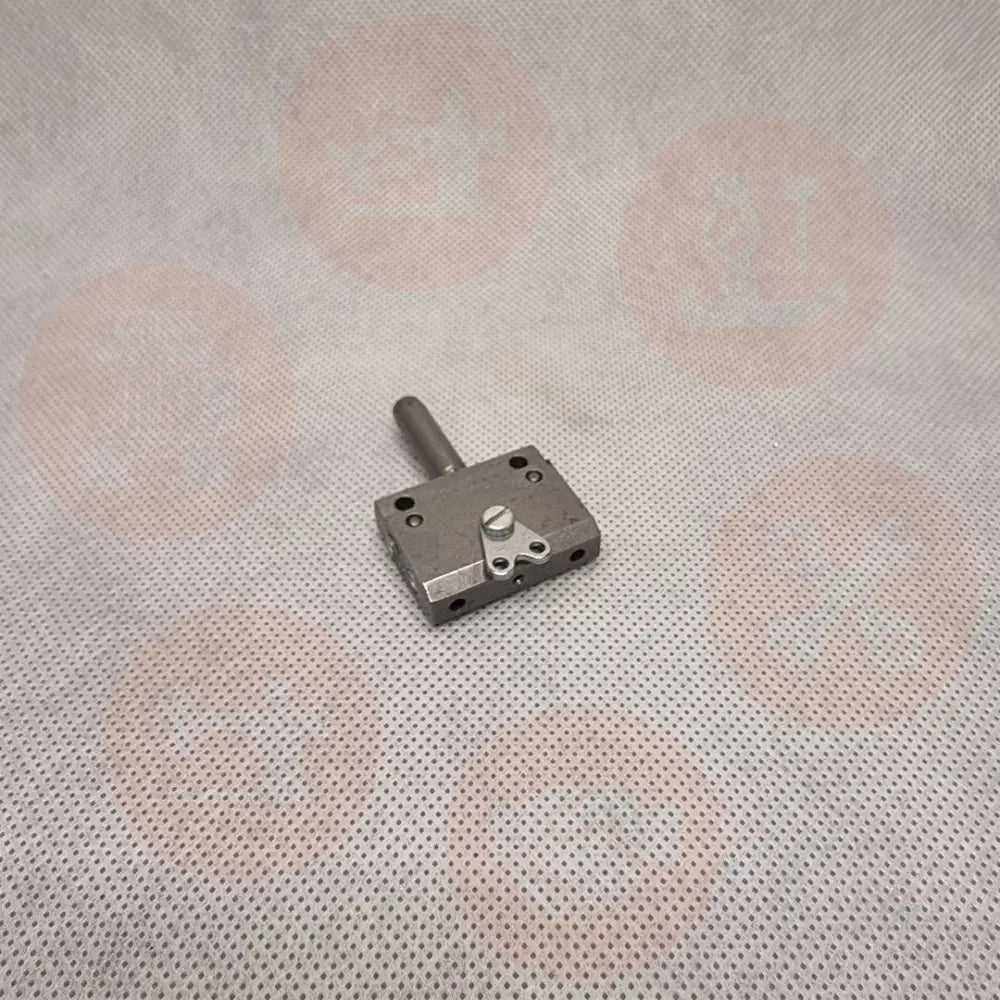 0867232464 Durkopp Adler Needle Holder Industrial Parts