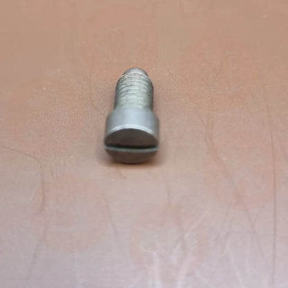 156 NEEDLE CLAMP SCREW 133K INDUSTRIAL PARTS