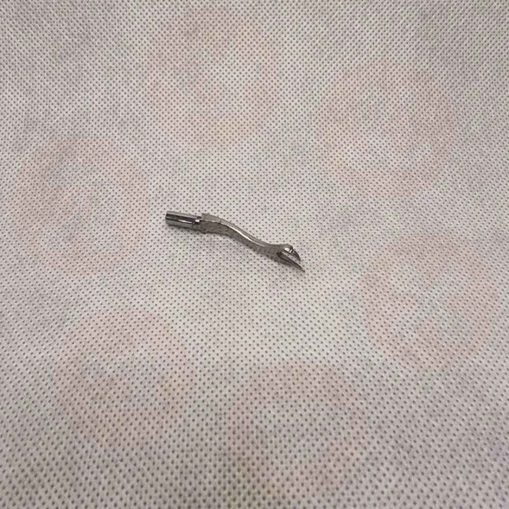 162 = 2200 3430-22 Looper Genuine Center Blindstitch Industrial Parts