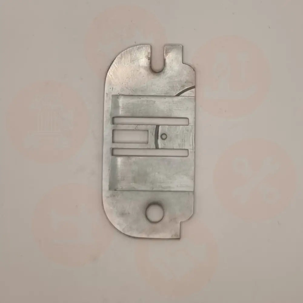 171392 = STRAIGHT STITCH NEEDLE PLATE SINGER 400K 500K DOMESTIC PARTS