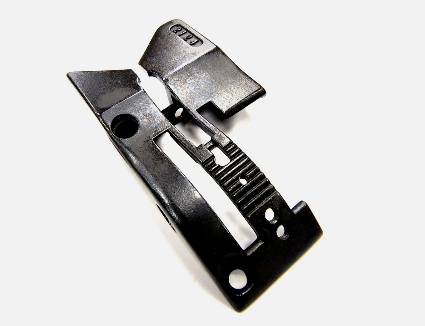 US2124 UNION SPECIAL 2124 THROAT PLATE