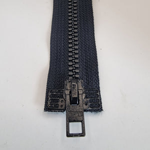 Two way Open End Zip, Heavy plastic BLACK