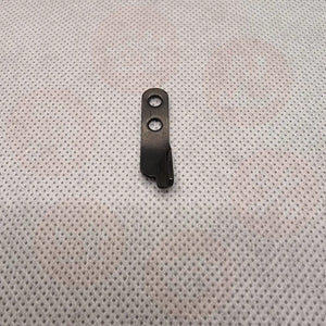 267665 - Looper Deflector Singer 300U Tapeedge Industrial Parts