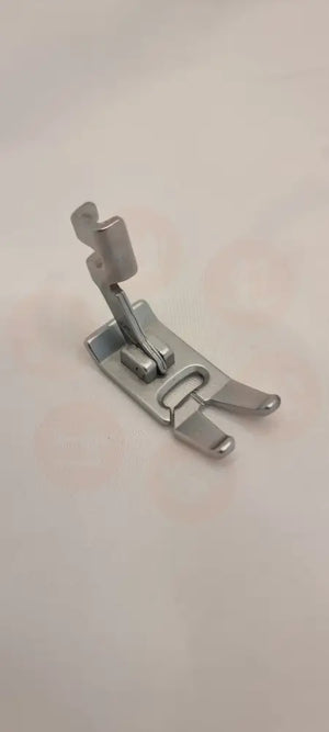 900013000 Zig Zag Slant Shank Presser Foot For Singer Sewing Machine Domestic Sewing Machine Parts