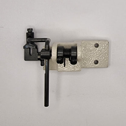 B24013720BO JUKI SHANK BUTTON CLAMP MB-373
