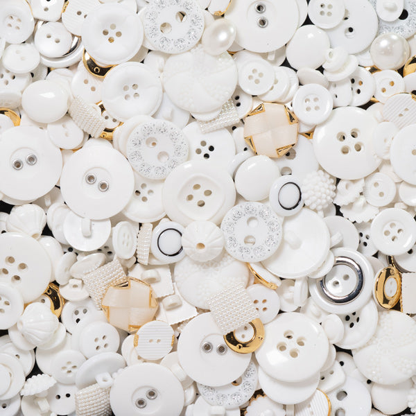 HB200002 HABICO 40G 01 WHITE ASSORTED BUTTONS