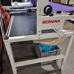 **PRE-LOVED** Bernina Q20 Long Arm Quilting Machine on 5ft Studio Frame