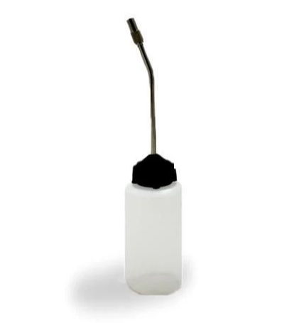 P010 PLASTIC OILER 120ml 990019-0-10