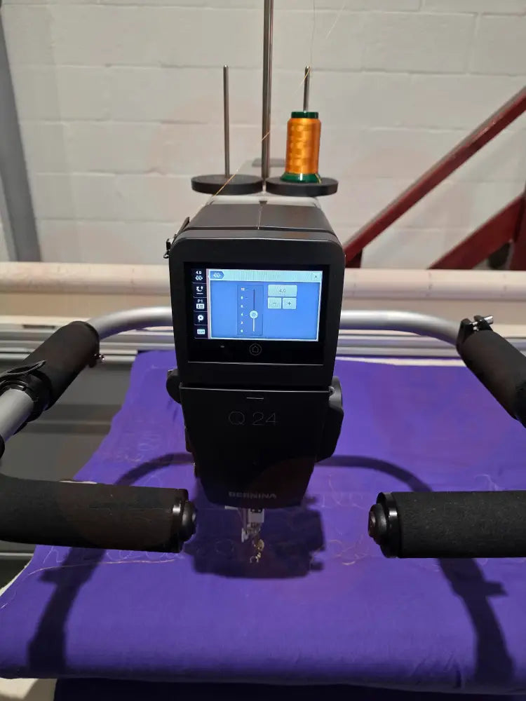 Bernina Q24 Longarm Quilting Machine with Classic PRO frame **PRE-LOVED** Domestic