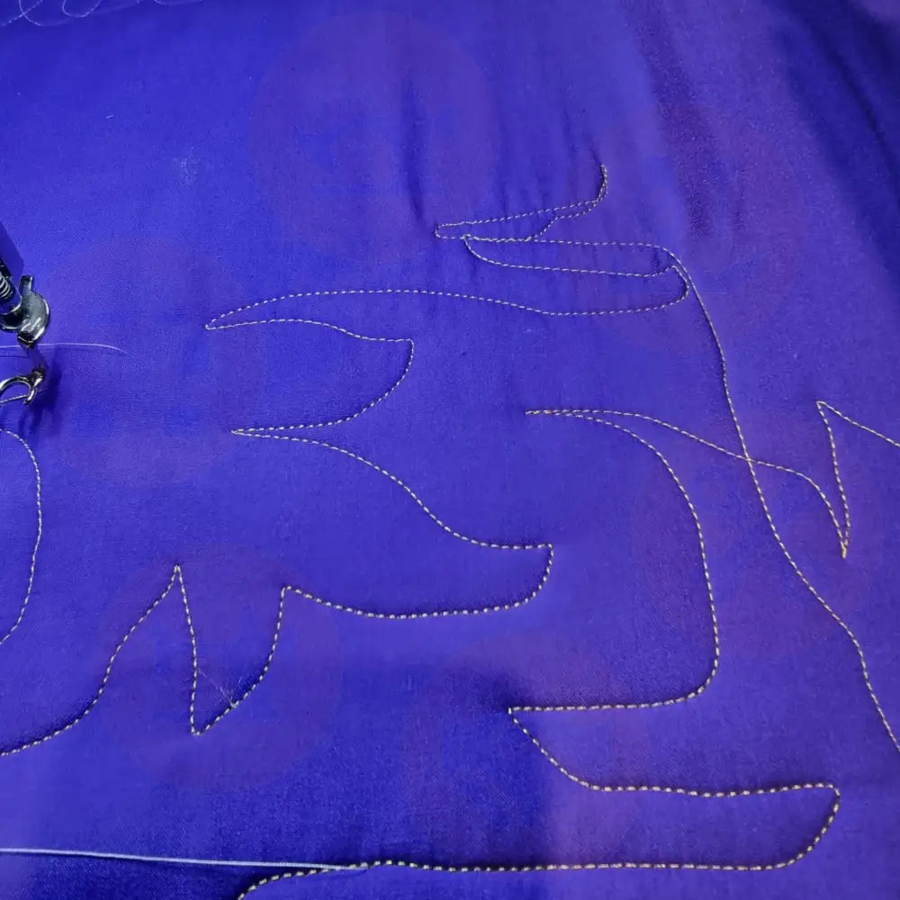 Bernina Q24 Longarm Quilting Machine with Classic PRO frame **PRE-LOVED** Domestic