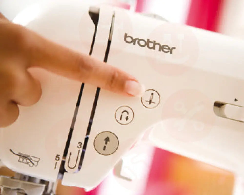 Brother Innov-Is 15 Sewing Machine Domestic