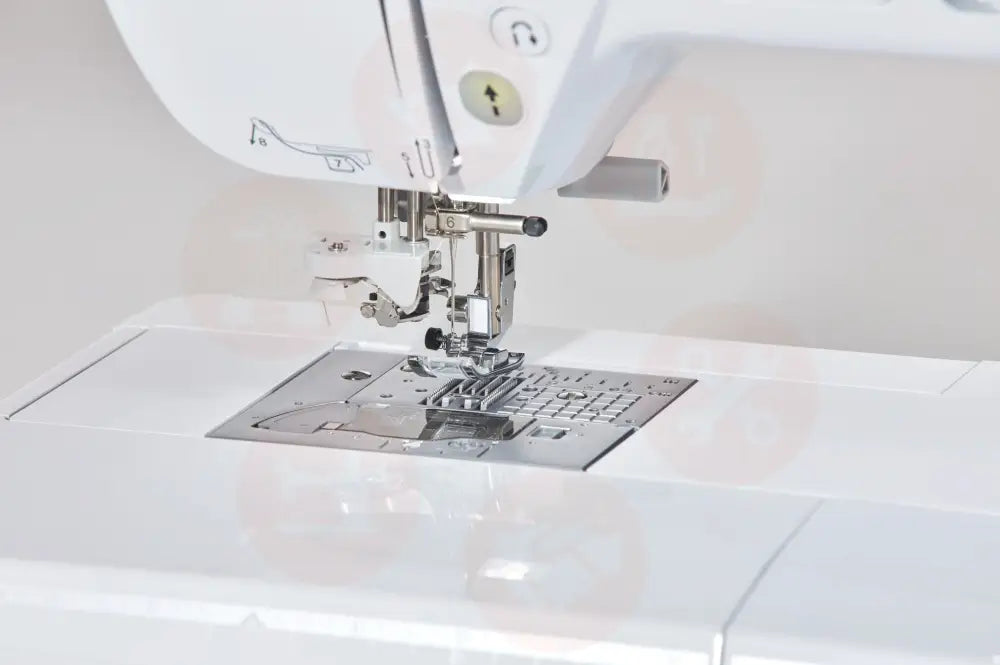 Brother Innov-Is 2700 Sewing And Embroidery Machine Domestic