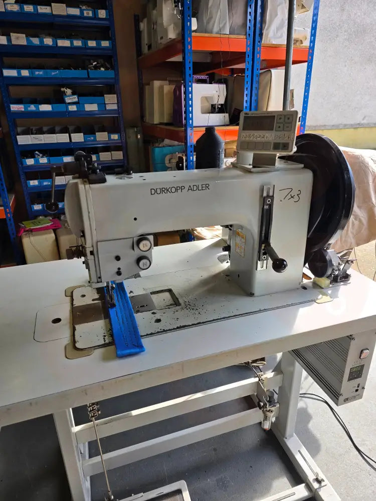 Durkopp Adler 204-370 with Pneumatic Control INDUSTRIAL MACHINES