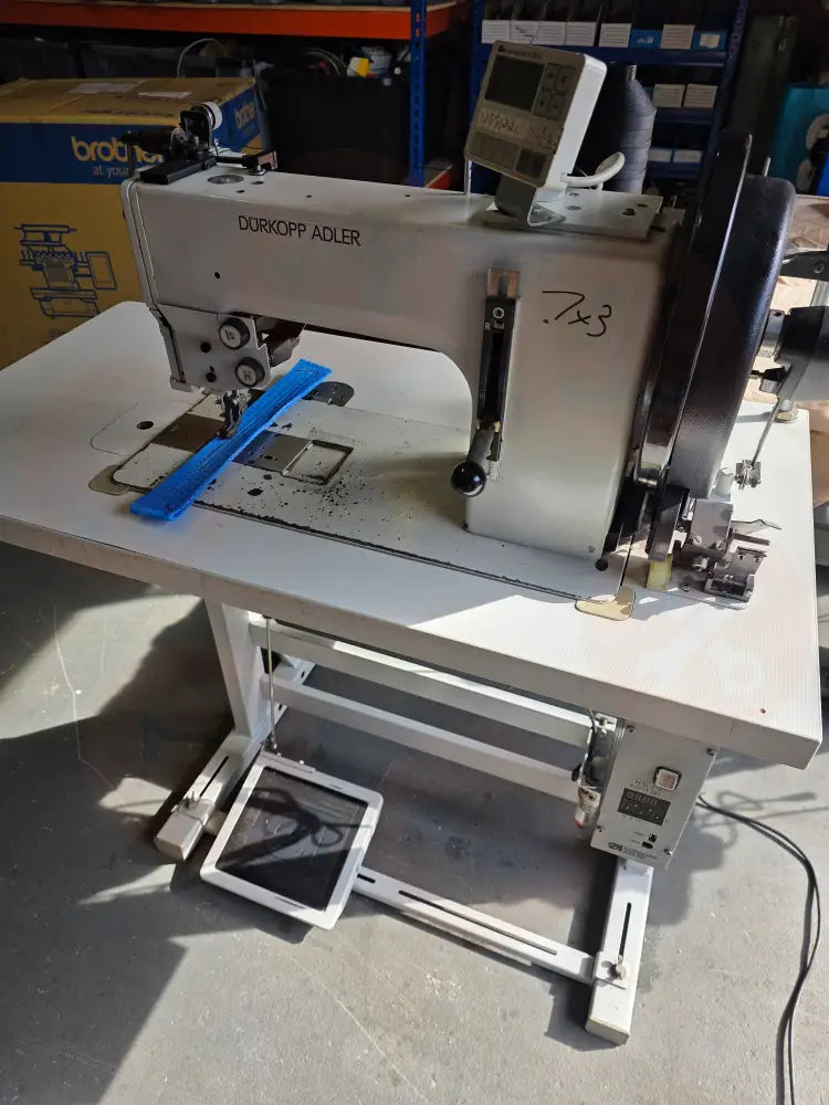 Durkopp Adler 204-370 with Pneumatic Control INDUSTRIAL MACHINES