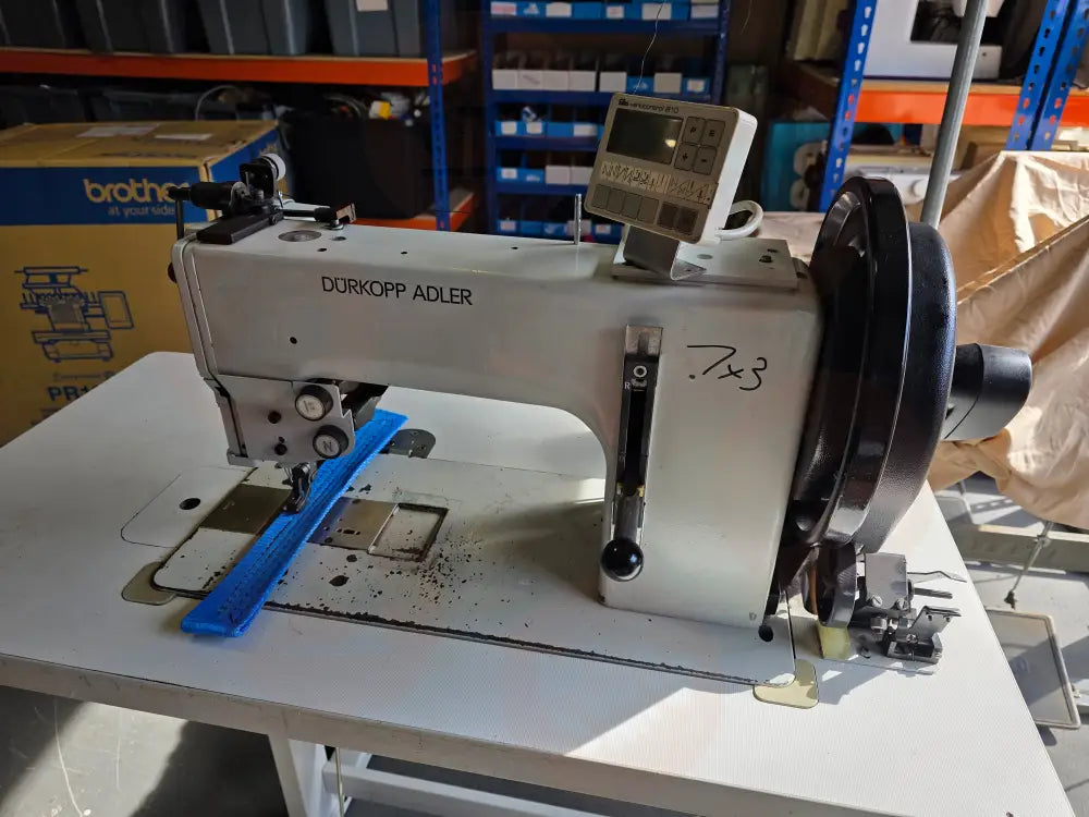 Durkopp Adler 204-370 with Pneumatic Control INDUSTRIAL MACHINES