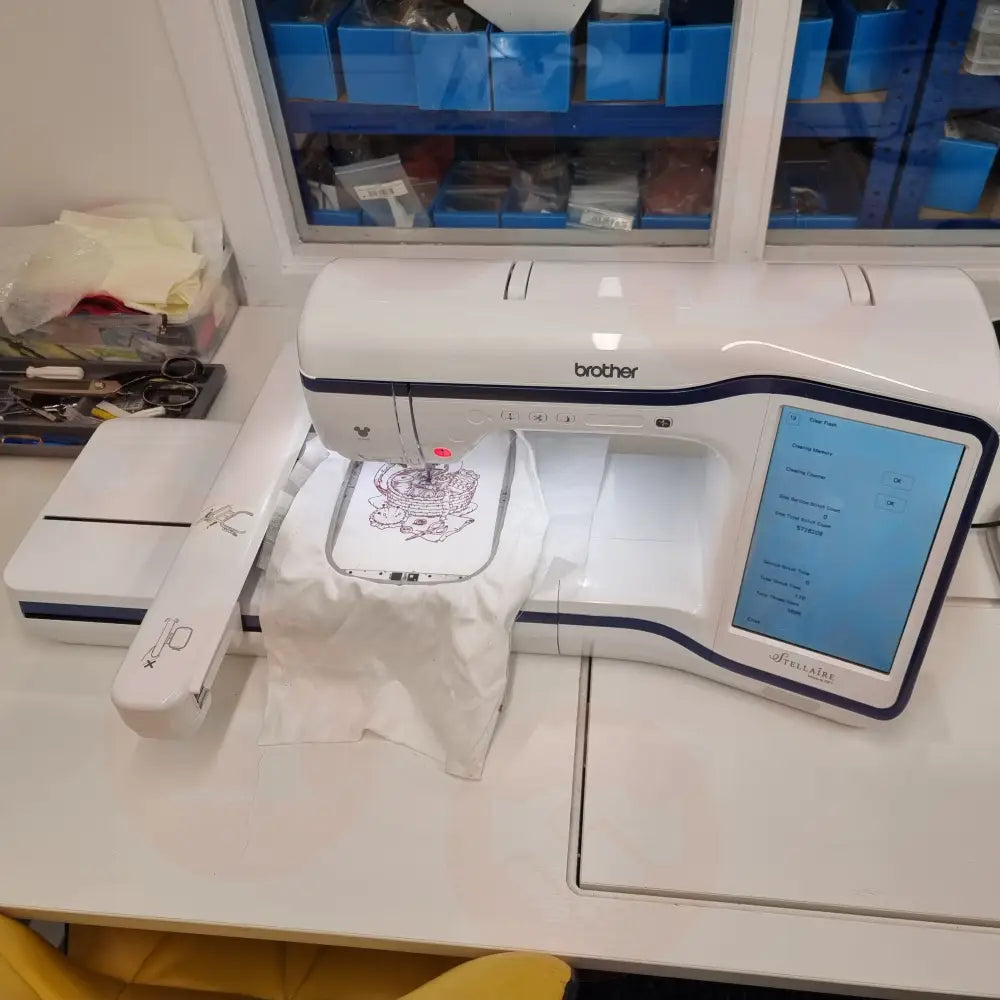 EX DEMO Brother Innov-is XE1 Embroidery Machine Domestic