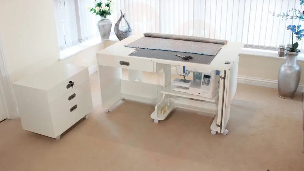 Horn Super Q MK-2 Sewing Cabinet with Maxi Air-Lifter & Expanding Worksurface UNITED KINGDOM