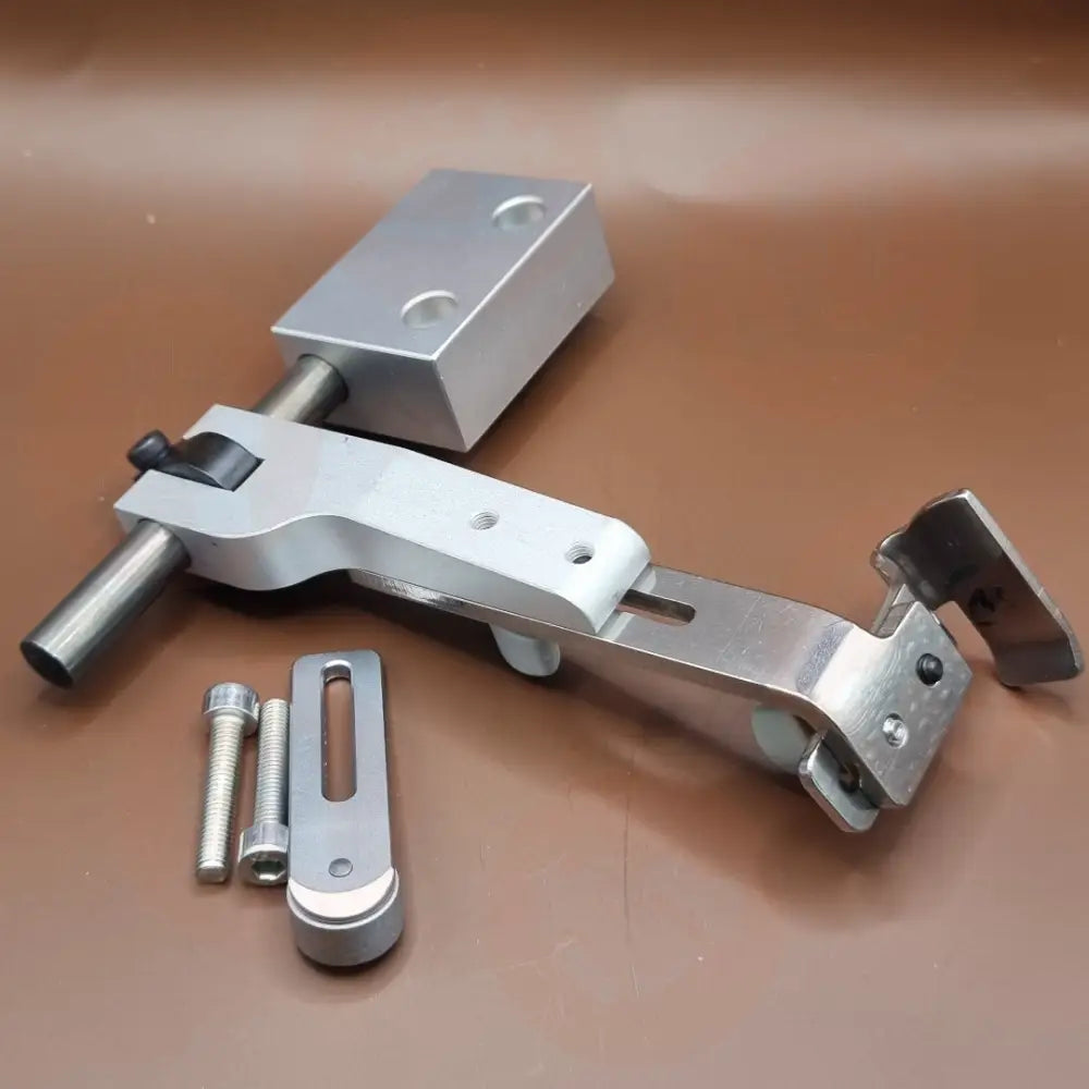 N800080041 DURKOPP ADLER COMBINED HINGED ROLLER INDUSTRAIL PARTS