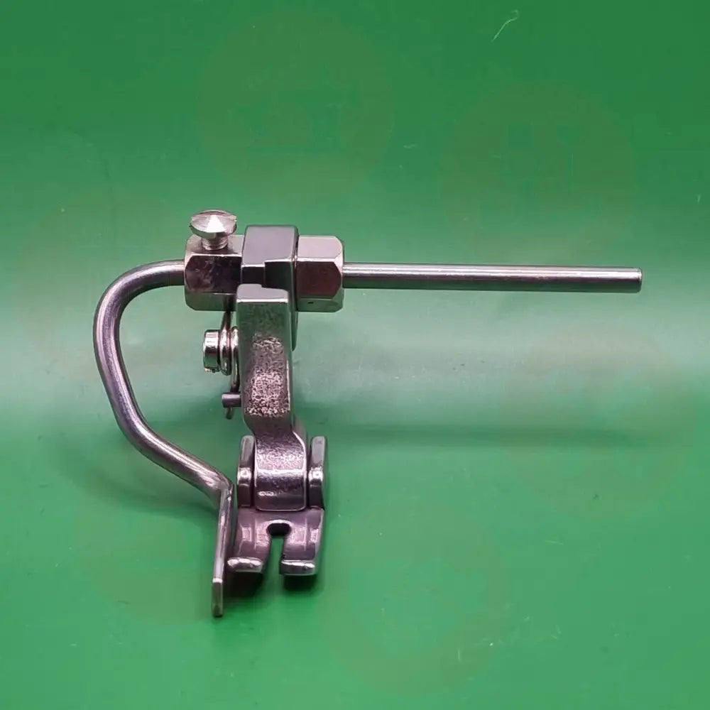 S521 = P723 HINGED QUILTING FOOT INDUSTRIAL PARTS