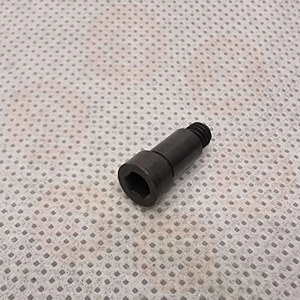 Sd-0460703-Tp Hinge Screw D=4.6 H=7 Juki Genuine Industrial Parts