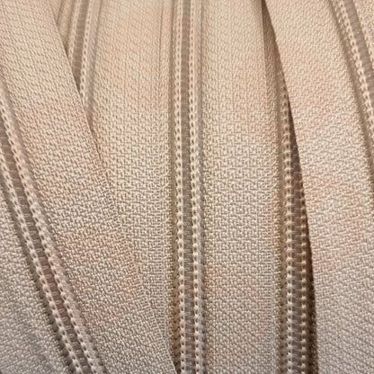 T5 1573 6Mm Zip Sold By The Meter Beige Zips