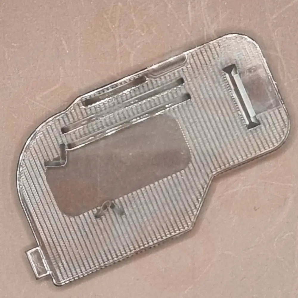 XE8992101 BROTHER NEEDLE PLATE COVER DOMESTIC PARTS